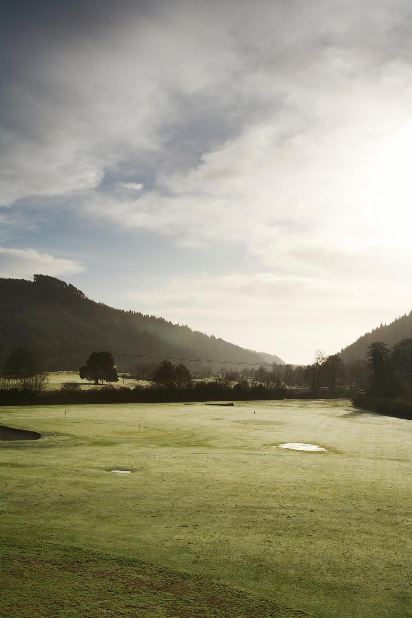 Woodenbridge Hotel الغرفة الصورة